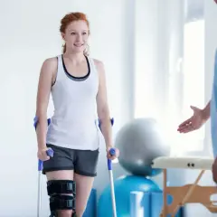 Kiedy rehabilitacja po artroskopii kolana? Kluczowe informacje i terminy