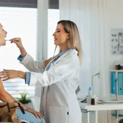 Zmiana lekarza rodzinnego ile trwa? Sprawdź, jak uniknąć opóźnień