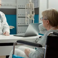 Jaki lekarz od żył pomoże w problemach z żyłami i chorobami naczyniowymi