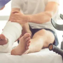 Czy skręcenie stawu skokowego jest trwałym uszczerbkiem na zdrowiu?