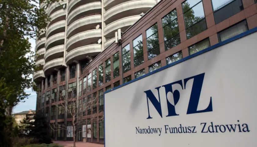 Jak podpisać kontrakt z NFZ w fizjoterapii i uniknąć błędów?