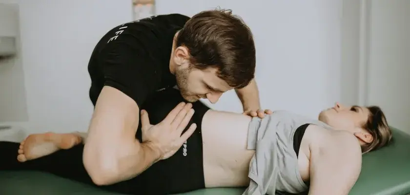 Ile trwa wizyta u fizjoterapeuty? Sprawdź, co warto wiedzieć