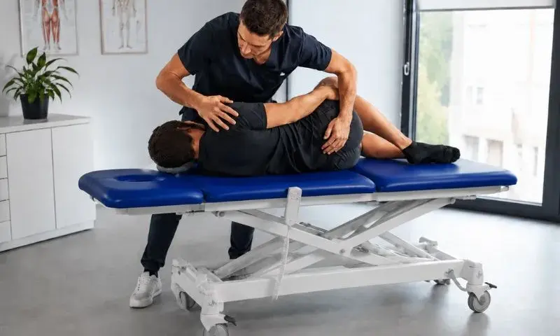 Terapia manualna (HVLA) a bezkompromisowa stabilność stołu zabiegowego