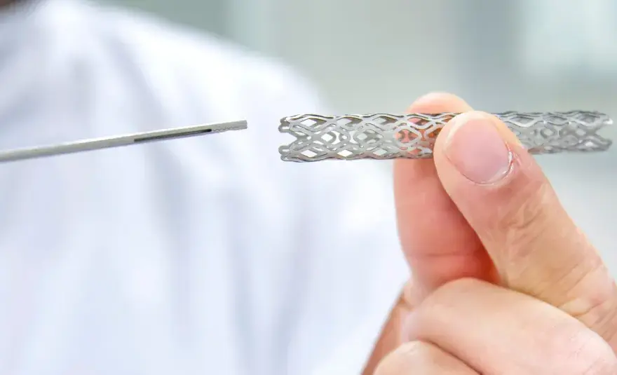 Stent - co to jest, jak działa i kiedy jest potrzebny?